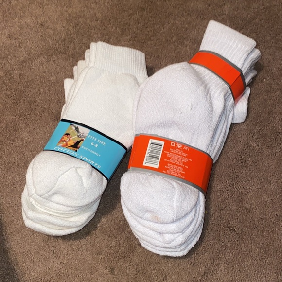 NEW| 8 PAIRS BOYS SOCKS | SIZE: 6-8 | WHITE - Picture 2 of 2